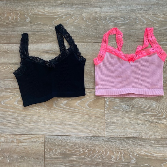 1+1 Cropped Tops from Urban Outfitters - Picture 5 of 5